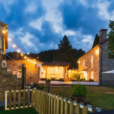 La Casa De Barbazanes Holiday home Brion